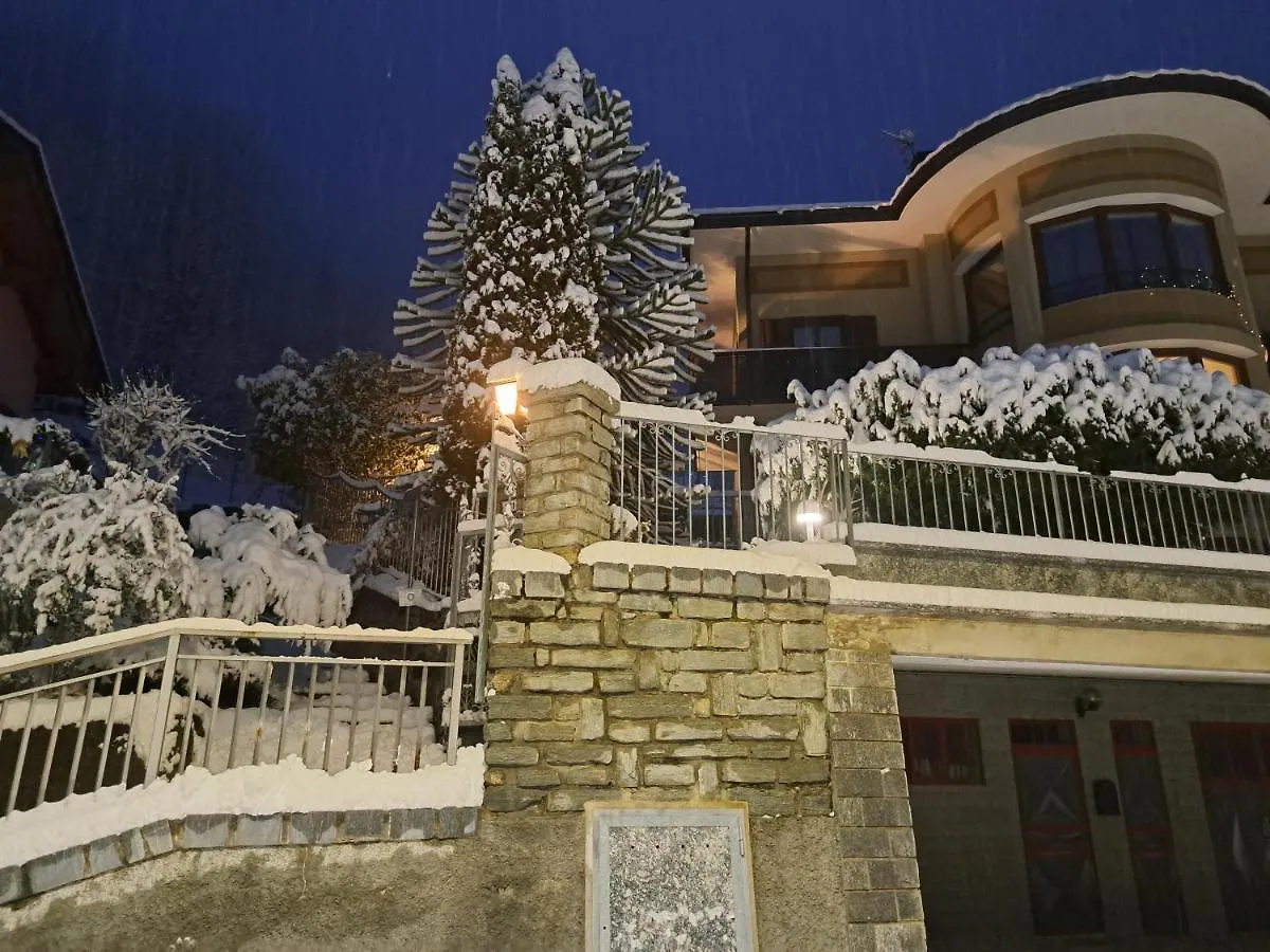 Hotel Mirage Chiesa in Valmalenco 0*,  Italia